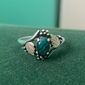 Vintage sterling silver and abalone ring